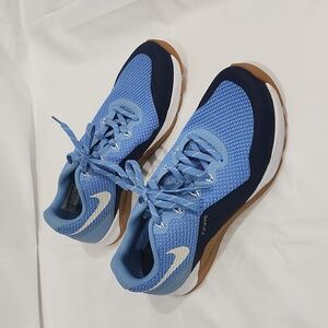 Nike UNC North Carolina Tar Heels Mens 7.5 Flywire Metcon Repper DSX Sneakers